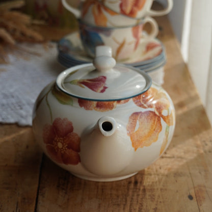 Service à thé "Phoebe" en porcelaine anglaise aux fleurs orangées et aux bordures bleutées Barratt's