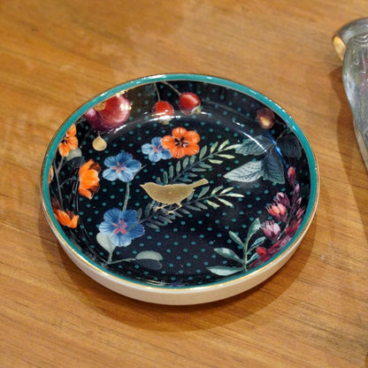 Case n°18 | Pince à sucre en argent massif & repose sachet en céramique Pip Studio