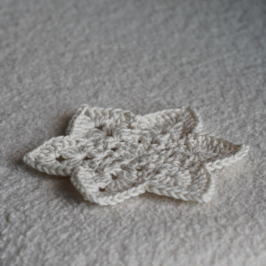 Sous-tasse en crochet étoile de Noël | blanc