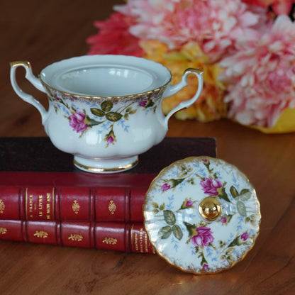 Sucrier "Agata" en porcelaine polonaise fleuri et doré Chodzież