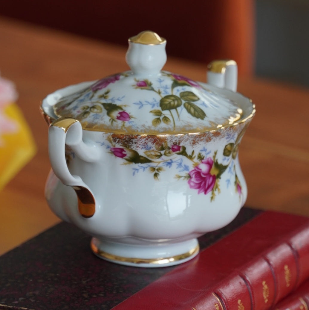 Sucrier "Agata" en porcelaine polonaise fleuri et doré Chodzież