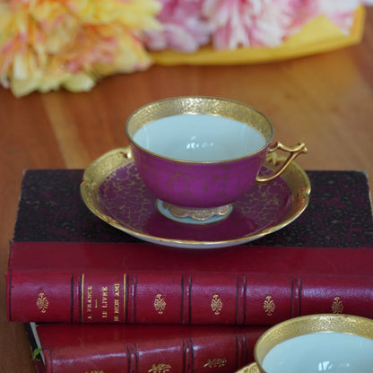 Tête-à-tête de petites tasses "Tilda" en porcelaine allemande écaillée rose foncée et dorée Jlmeneau Graff Von Henneberg