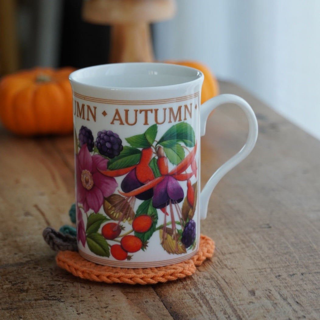 Sous-tasse "Citrouille" en crochet en forme de citrouille orange