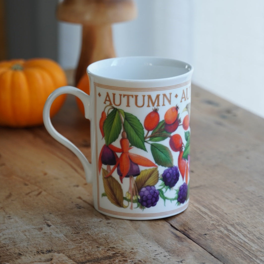 Mug "Fall" d'automne en porcelaine anglaise fleuri John Sinclair Sheffield & Bakewell