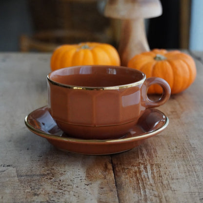Grande tasse "Comélie" bistrot en céramique marron clair et dorée Prima Cup Collection