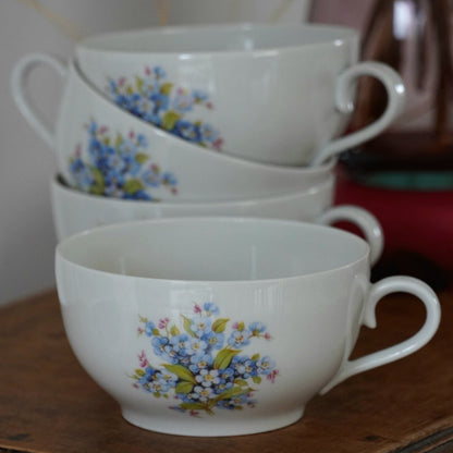 Tasses "Adelheid" en porcelaine motifs fleurs myosotis allemande Bavaria Schumann Arzberg Germany (lot de 4)