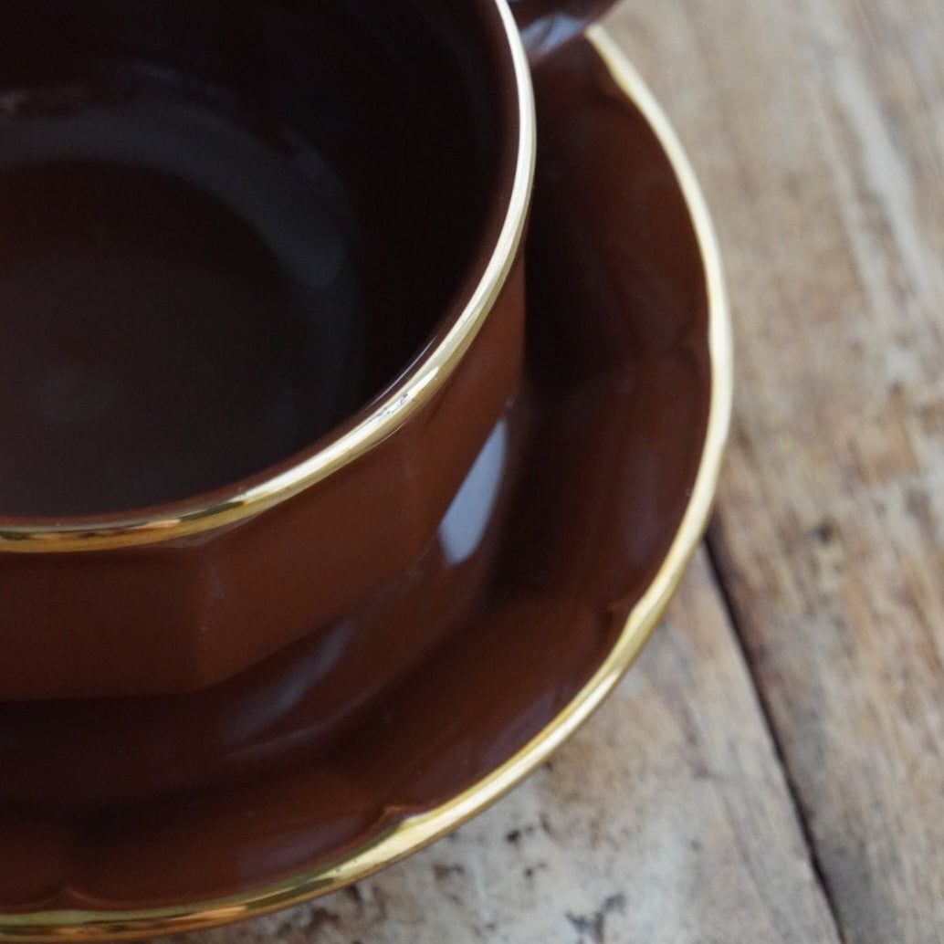 Grande tasse "Comélie" bistrot en céramique marron et dorée Prima Cup Collection