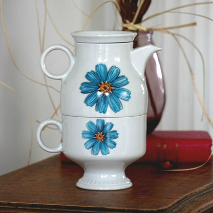 Théière solitaire "Frieda" en porcelaine allemande rétro avec fleurs bleues Bareuther Waldsassen Bavaria
