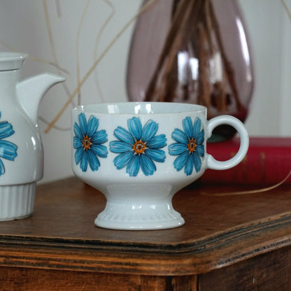 Théière solitaire "Frieda" en porcelaine allemande rétro avec fleurs bleues Bareuther Waldsassen Bavaria