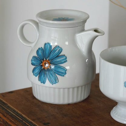 Théière solitaire "Frieda" en porcelaine allemande rétro avec fleurs bleues Bareuther Waldsassen Bavaria