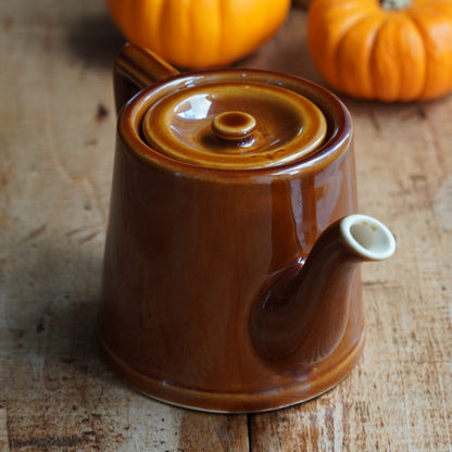 Petite théière "Sergine" en céramique française marron caramel style bistrot