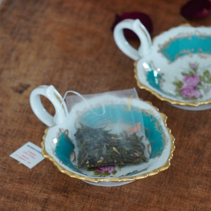 Repose-sachets "Valbert" en porcelaine de Paris Pillivuyt fleuris et dorés (lot de 2)