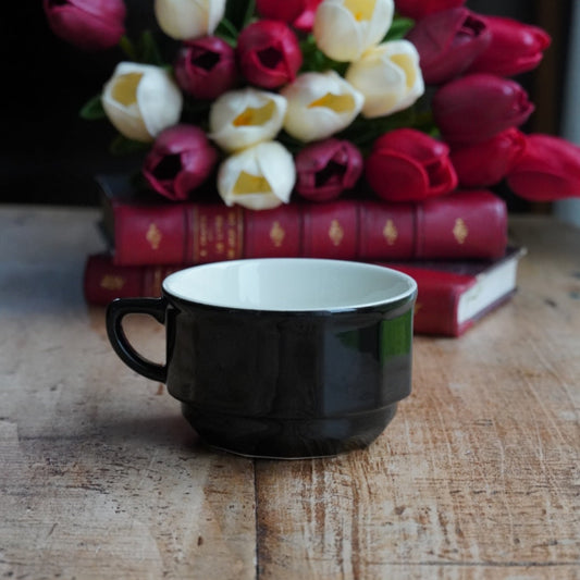 Grande tasse "Néolie" bistrot en céramique française noire et blanche
