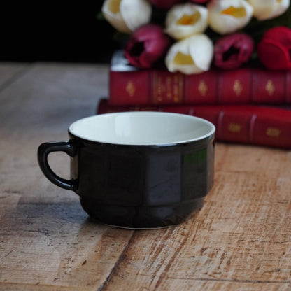 Grande tasse "Néolie" bistrot en céramique française noire et blanche