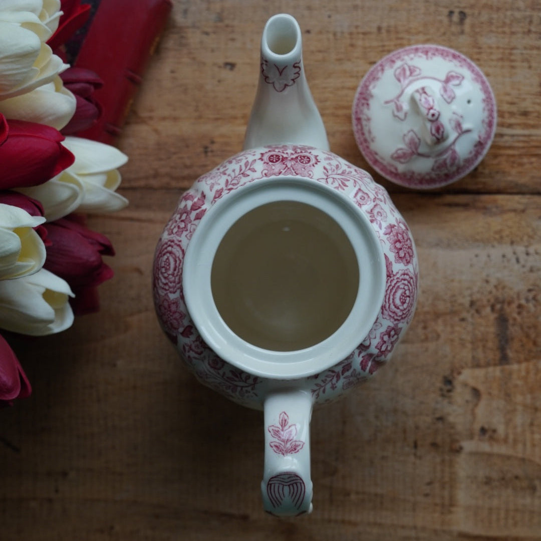Petite théière "Aloisia" en faïence fine allemande Villeroy & Boch au décor de paysages rougeâtres modèle Burgenland