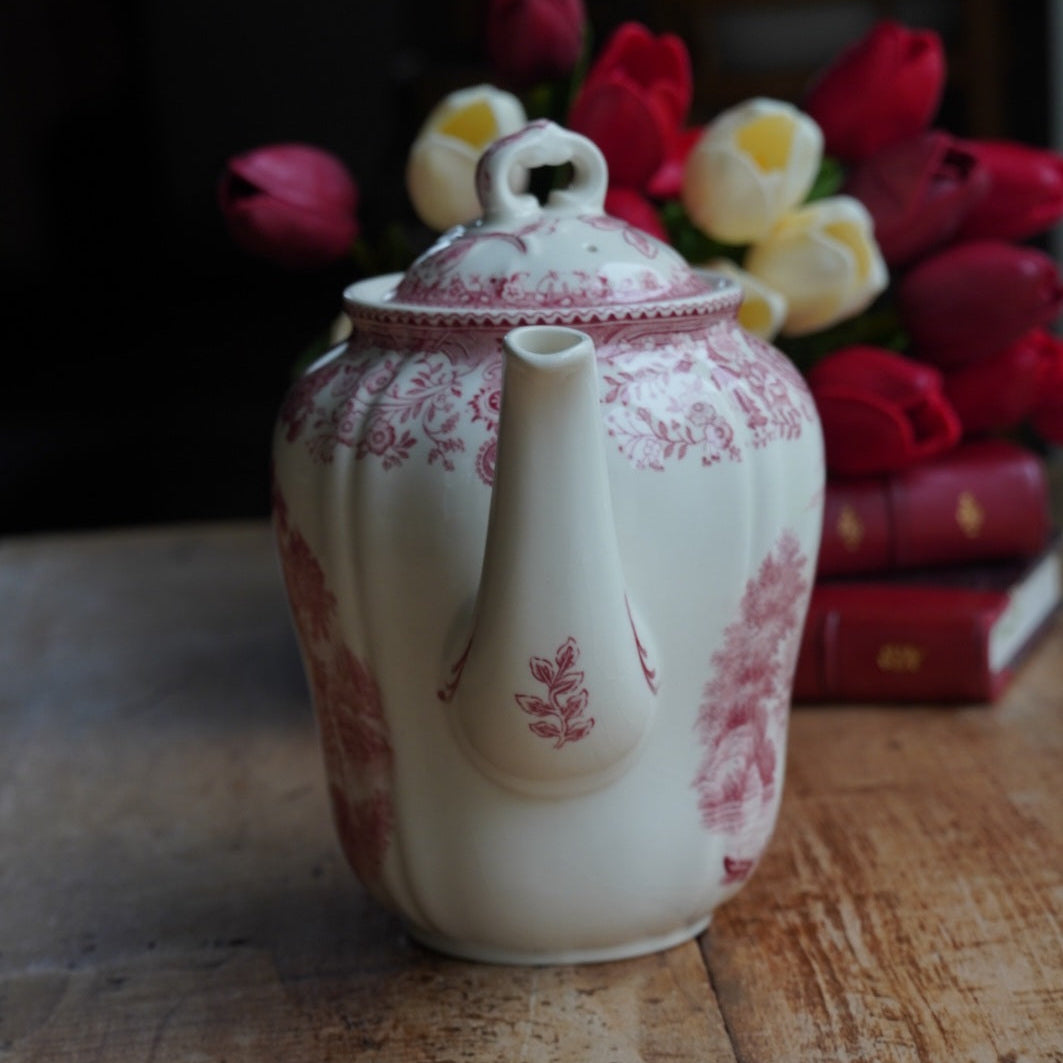 Petite théière "Aloisia" en faïence fine allemande Villeroy & Boch au décor de paysages rougeâtres modèle Burgenland
