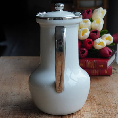 Grande théière "Thalie" en porcelaine de Limoges blanche et argentée Aluminite Frugier