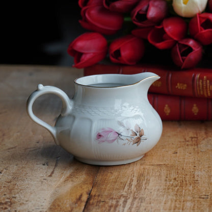 Pot à lait "Pietro" en porcelaine italienne fleurie et dorée Royal Tognana