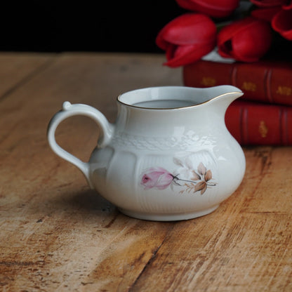 Pot à lait "Pietro" en porcelaine italienne fleurie et dorée Royal Tognana