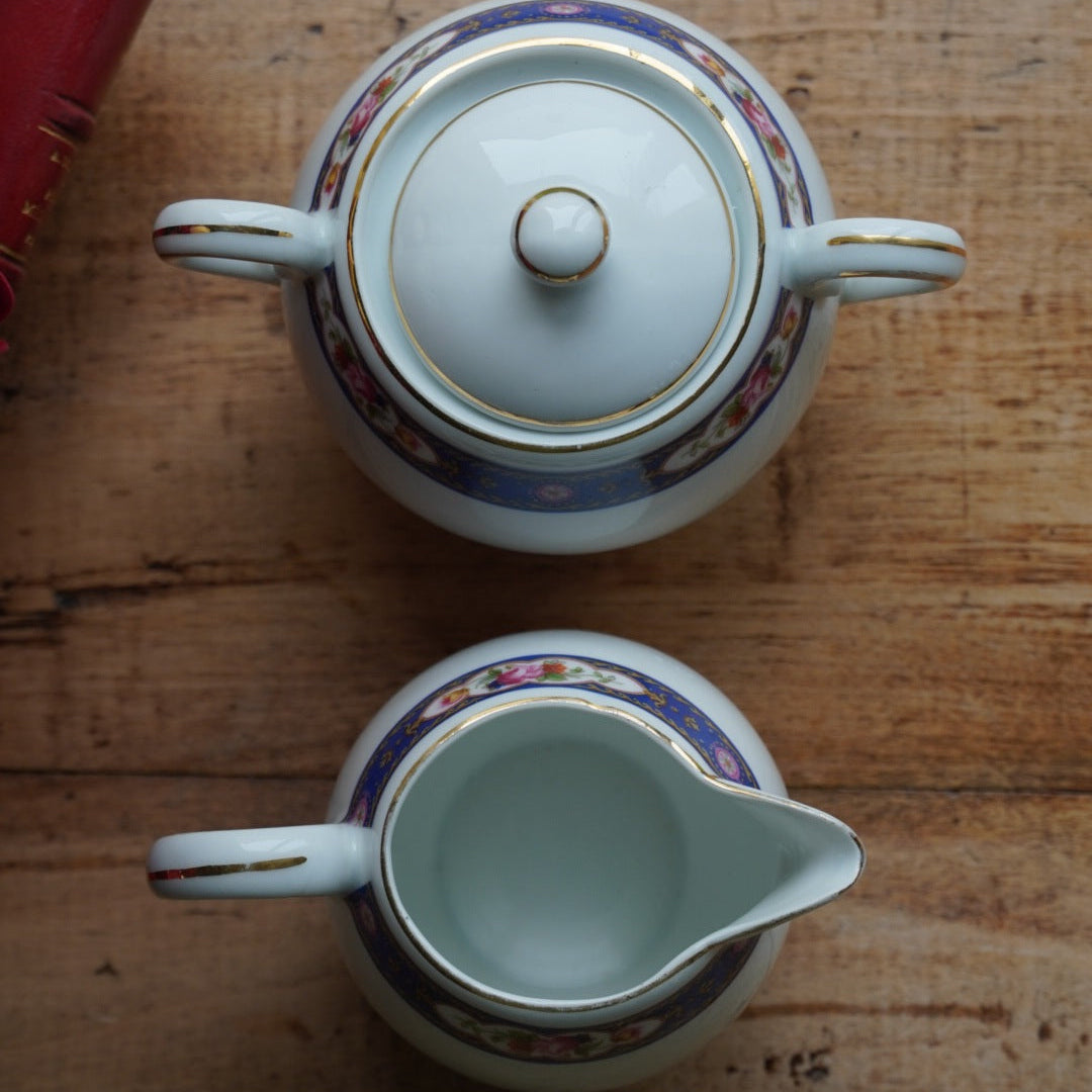 Pot à lait et sucrier "Josef" en porcelaine tchécoslovaque fleurie et dorée MZ Altrohlau CMR