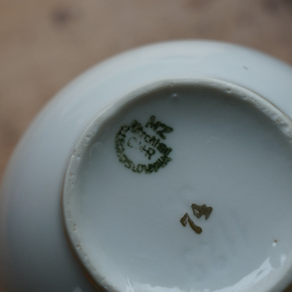 Pot à lait et sucrier "Josef" en porcelaine tchécoslovaque fleurie et dorée MZ Altrohlau CMR