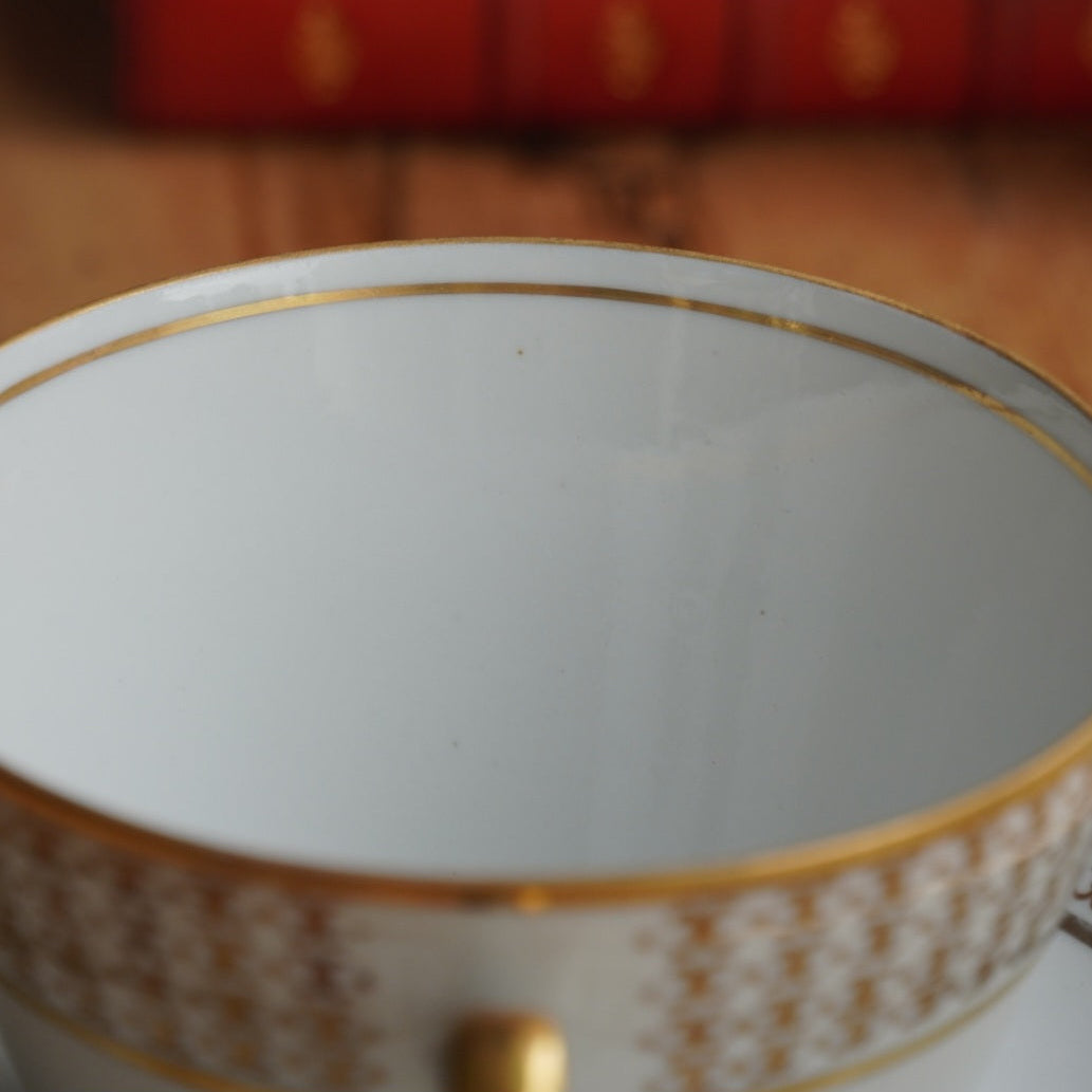 Grande tasse "Minna" en porcelaine allemande dorée Kahla Könitz
