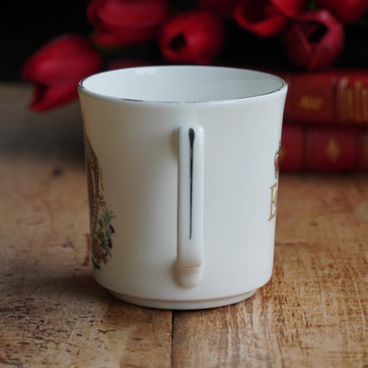 Mug "Eliza" en porcelaine anglaise Royal Grafton commémorative du 25ème anniversaire de l'accession au trône de la reine Elizabeth II (Silver Jubilee)