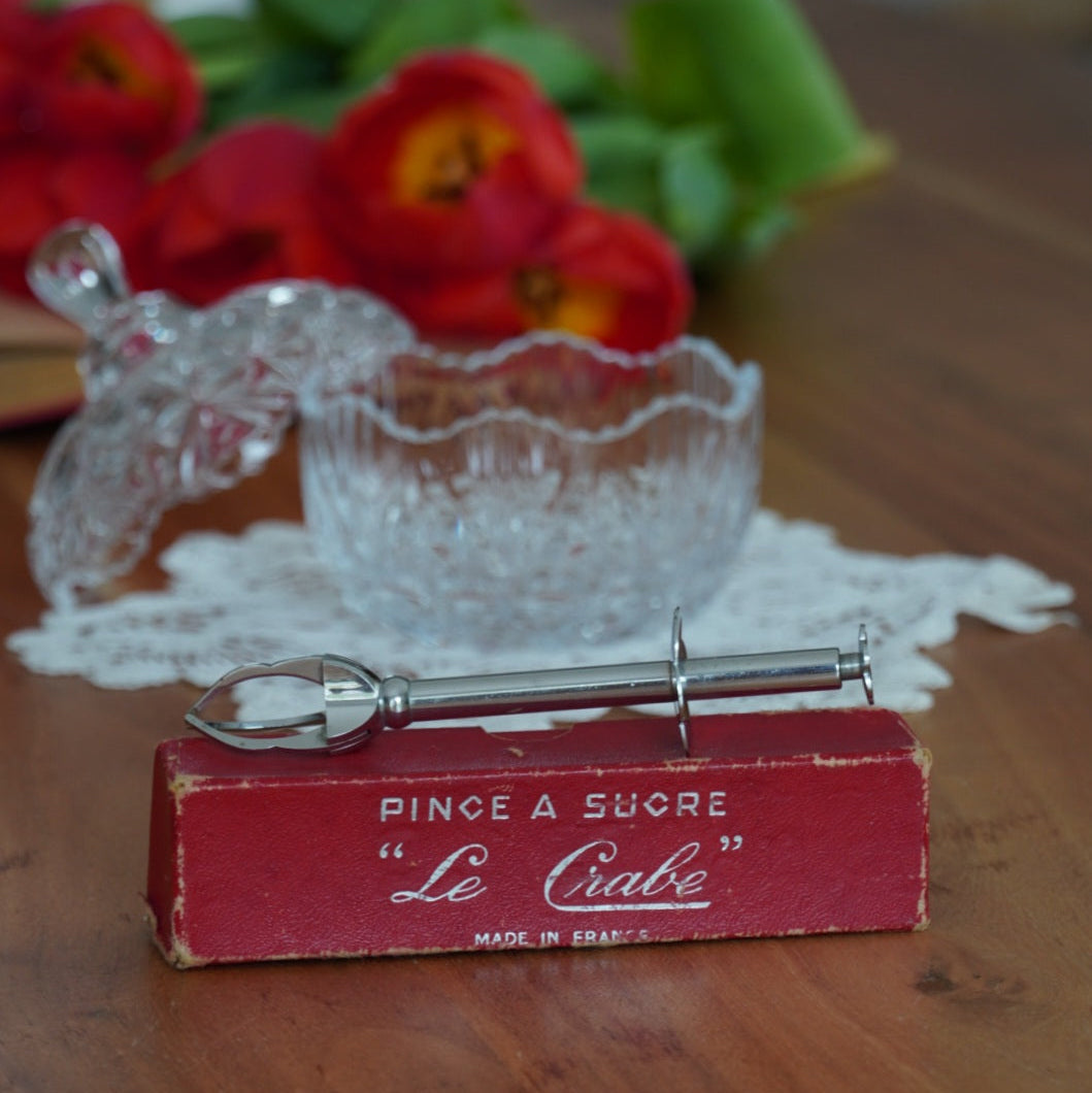 Pince à sucre "Hélasine" 3 griffes en métal argenté avec sa boîte d'origine Le Crabe