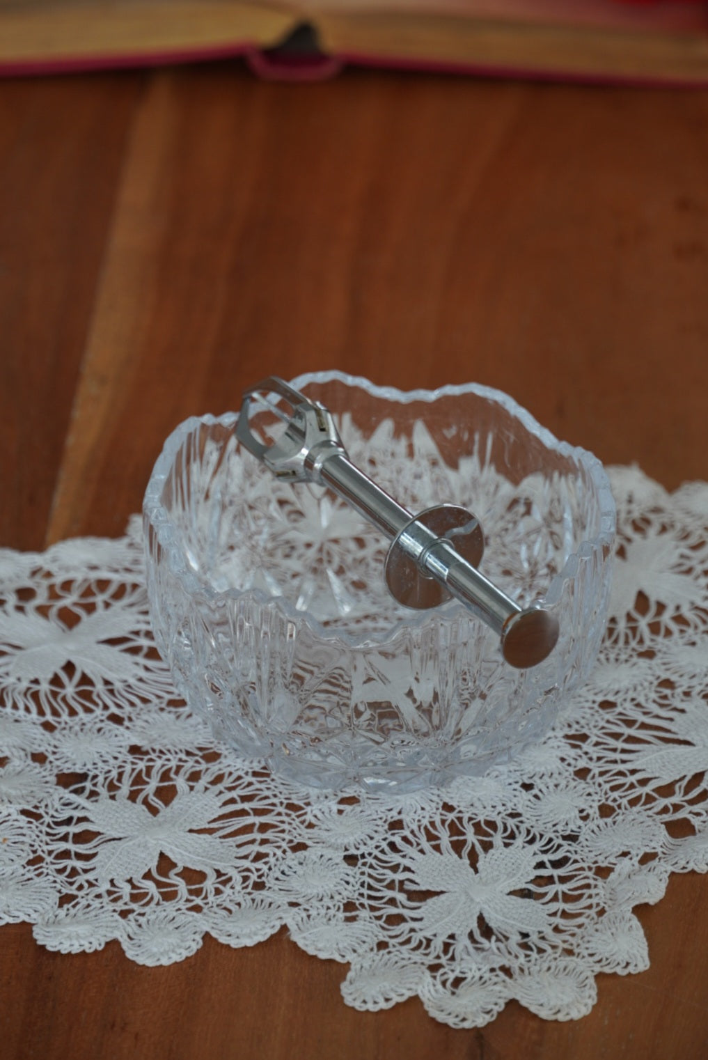 Pince à sucre "Wivine" en métal argenté 3 griffes