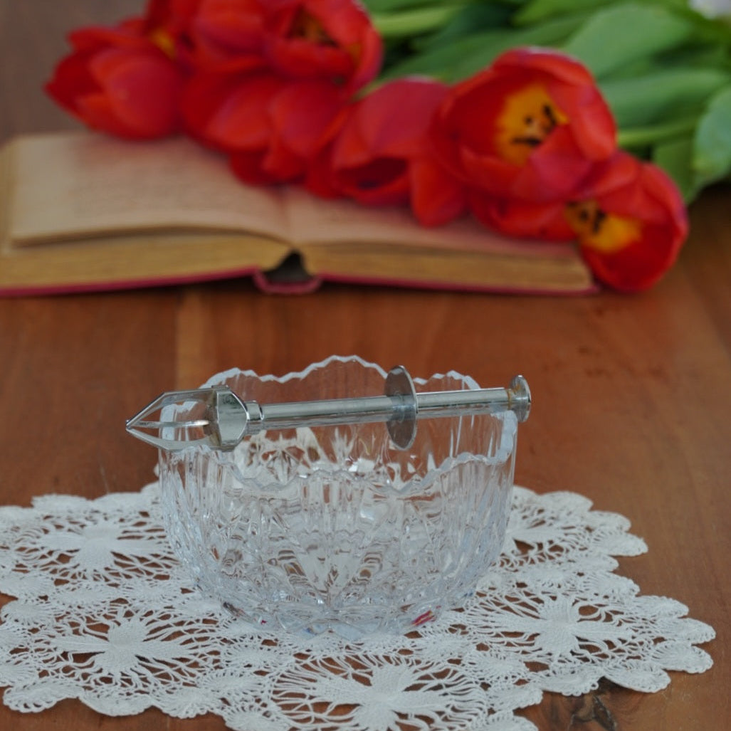 Pince à sucre "Wivine" en métal argenté 3 griffes