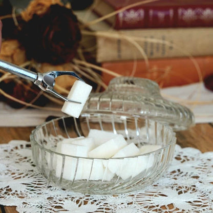 Sucrier ou bonbonnière en cristal torsadé vintage français